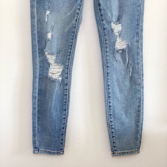 NWT Judy Blue High Waist Control Top Skinny Distressed Stretch Denim Jeans 3/26 - Picture 8 of 16